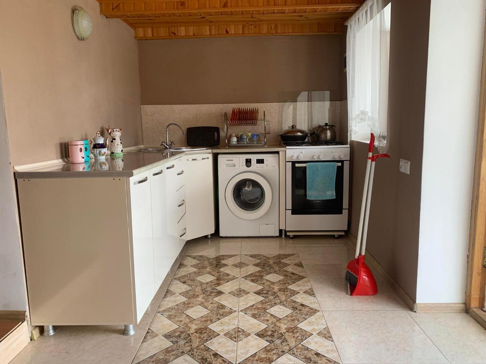 Tsivi Tba Hotel Tskaltubo Bagian luar foto
